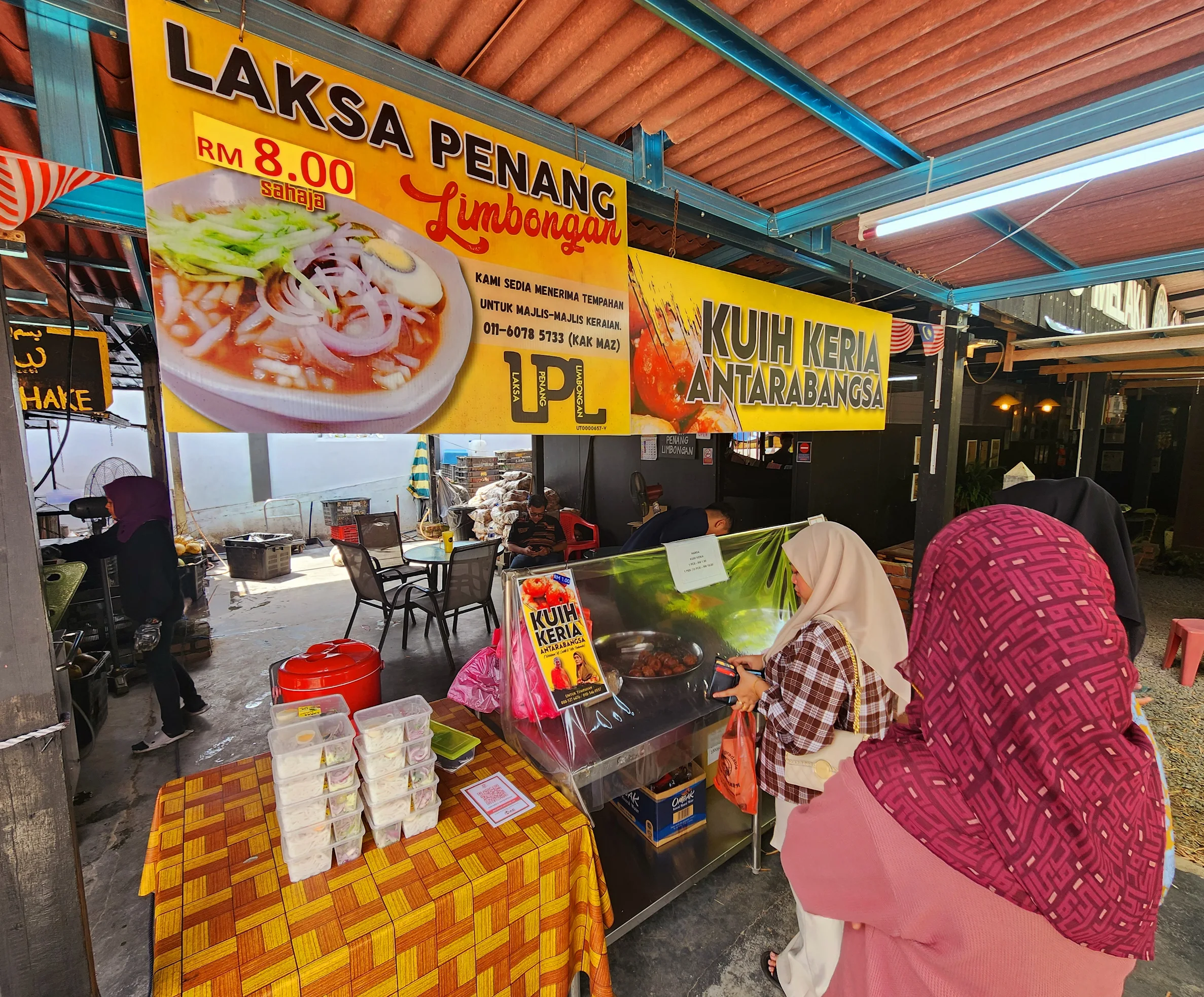 Tea time dan western food